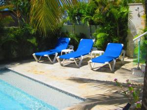 Villa Serenity In The Sun