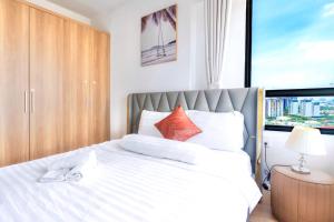 ambiHOME 3BR 2WC in Masteri Thao Dien District 2