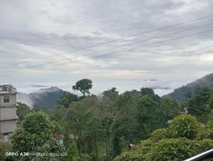 The Himalayan Horizon Homestay Lava