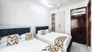 3bdrm mombasa CBD pool, gym, washer