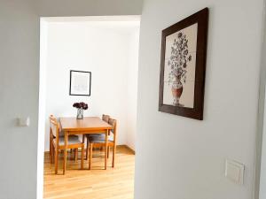 2 bedrooms & free parking