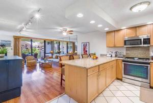 Walk to Beach I Ocean View I Two Baths I Pool