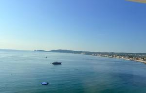 Studio with lovely sea views