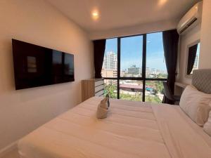 Cozy Beach & Pra Tamnak Condo Pattaya