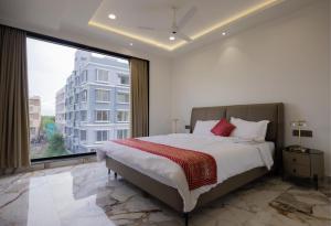 DeCasa Residency 2, AC, 3BHK, Wi-Fi, New Town
