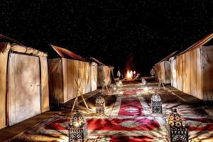 Luxury Desert Camp with AC & Heating in Merzouga