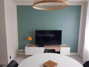 Appartements Appt 300m de la plage vue sur mer : photos des chambres