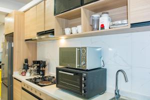 Moonlight Manor by Edmor Suites