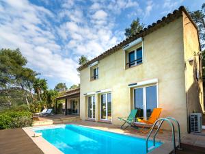 Villas Villa in Hyeres near Beach & Pool : photos des chambres