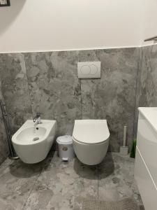 Apartament buze detit