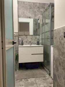 Apartament buze detit