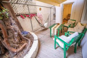 Sunny Garden Apartment kolonaki