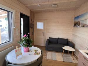 Mini Ferienhäuschen am Bergheider See