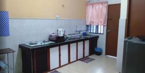 RUMAH TAMU WAFAA, Homestay Temerloh Near Hospital MUSLM ONLY terrace house, 3 air conditioning, complete amenities
