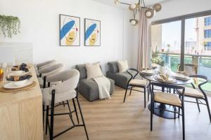 Frank Porter - Lago Vista Tower A