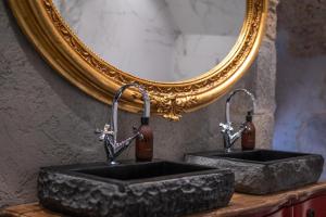 B&B / Chambres d'hotes Chateau De La Rive : photos des chambres