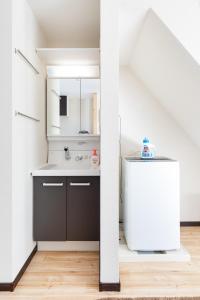 Osaka Whole House Free Parking Near Namba 8 Guests