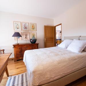 Maisons de vacances Les volets rouges : photos des chambres