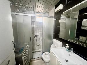 Modern Central Flat