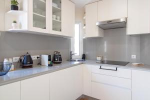 Sea la Vie by LovelyStay