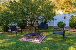 Easy Livin by American Patriot Getaways