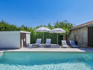 Holiday Home Kate by Interhome