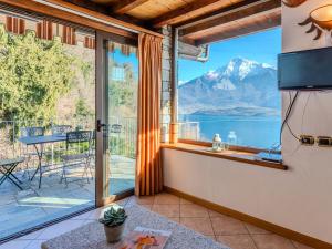 Apartment Spagnola by Interhome