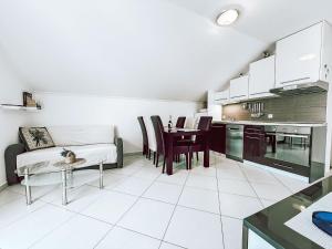 Apartment Mirjana-2 by Interhome