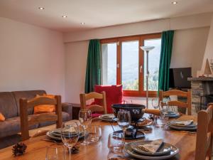 Apartment Praplan 21-22 by Interhome