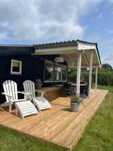 Holiday Home Close To The Beach In Nødebohuse