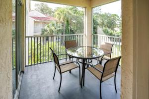Sunny Port St Lucie Condo Golf, Swim and Unwind!