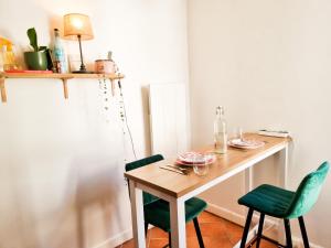 EXIGEHOME-Large studio with terrace 15 min Paris-La Défense