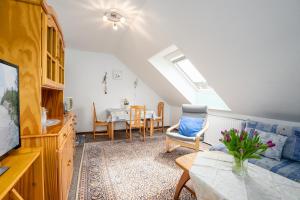 HER14a Ferienwohnung Hartig - 3hvězdičkové hotely ve městě Niendorf