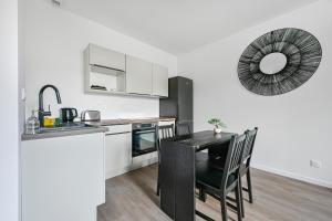 CityLodge Evreux - Spacieux 40m2 1 ch Parking WiFi - Proche Centre & Gare