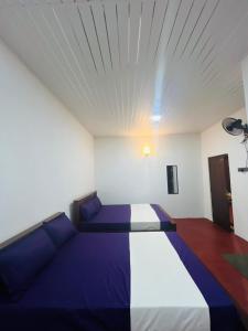 AC Double bed with private bathroom