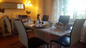 B&B / Chambres d'hotes La Berviniere : photos des chambres