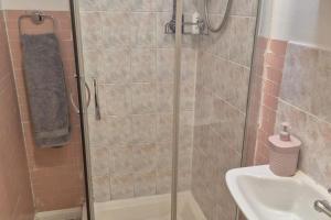 1 Bed Apartment - Sleeps 4 - City Centre