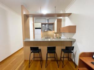 Estudio en Velázquez Moreno 40 1ºB