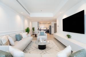 Gala Guests - Princess Tower Suites Dubai Marina
