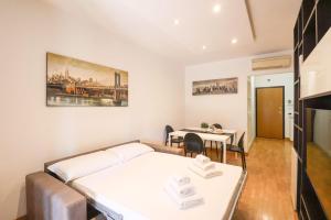 Olimpico Chic Home - Free Parking, Balcony, AC, Wi-Fi