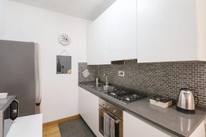 Olimpico Chic Home - Free Parking, Balcony, AC, Wi-Fi