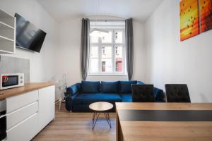 Two bedroom apartment with parking