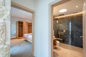 Appartements Accommodation in Aix-les-Bains at Villa Marcus with swimming pool and free parking : photos des chambres