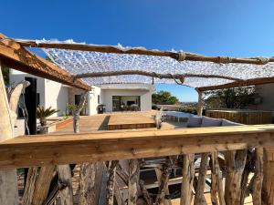Villas Modern villa with sea view : photos des chambres