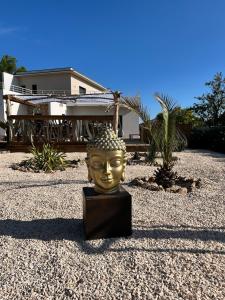 Villas Modern villa with sea view : photos des chambres