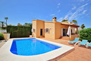 Paula - holiday home with private swimming pool in Benissa