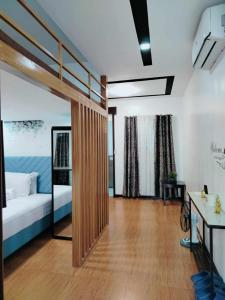 Unit 1A - Cabanatuan Citys Best Bed and Breakfast Place