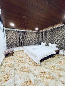 Tony apartment baga