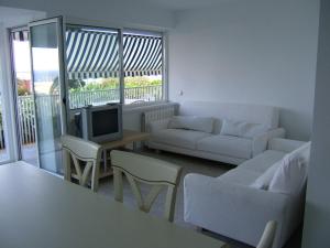 Apartment facing the Mediterranean in the center