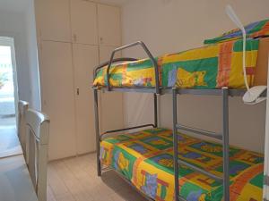 Apartment facing the Mediterranean in the center